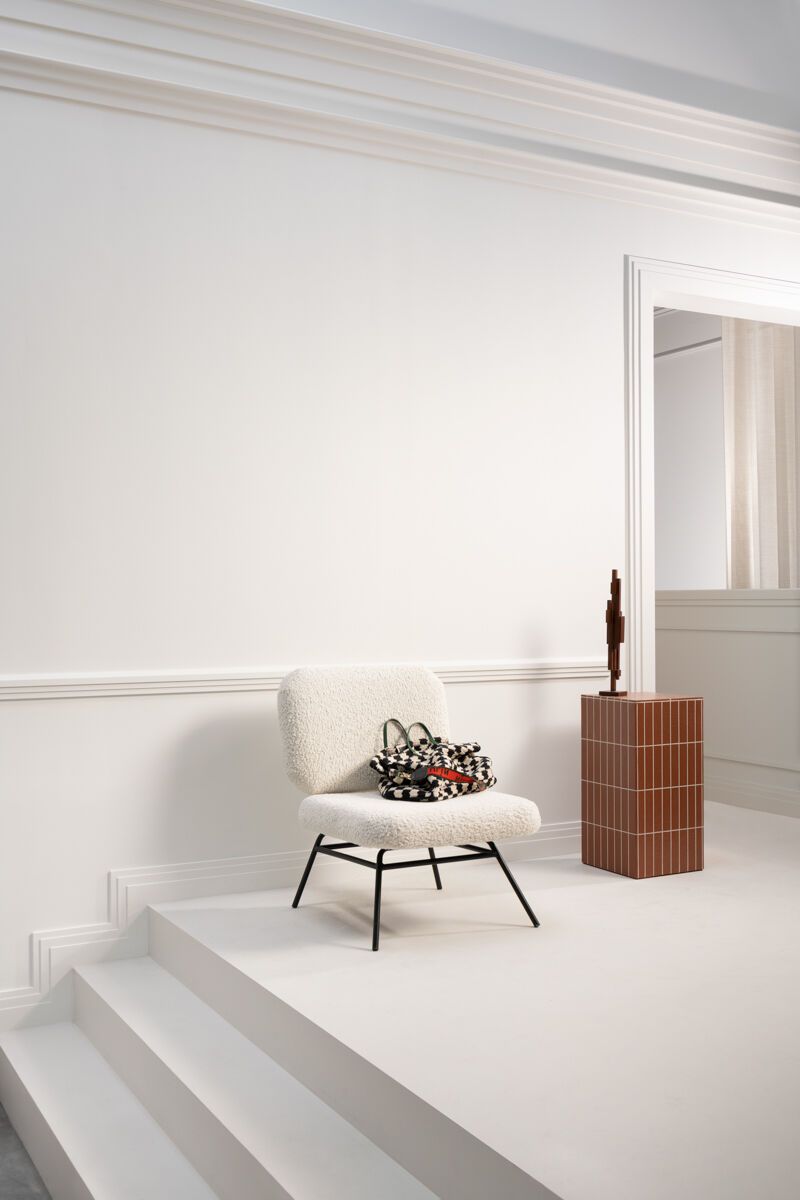 SX180 Grīdlīste 200 x 1.6 x 12 cm