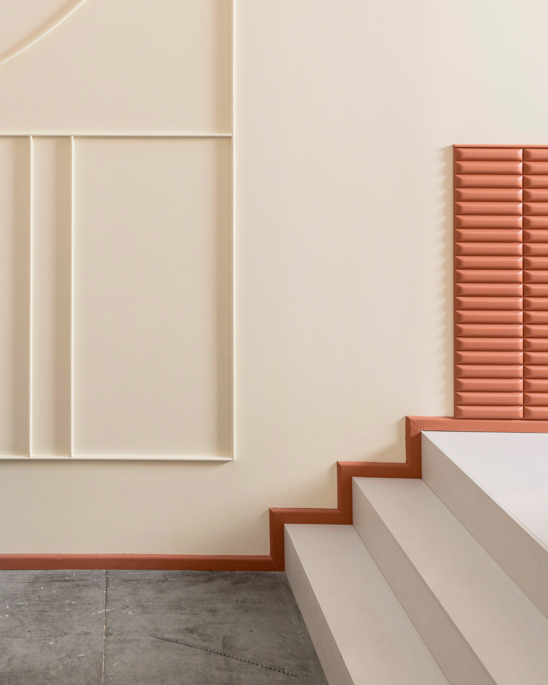 SX182 Grīdlīste 200 x 5 x 1.3 cm