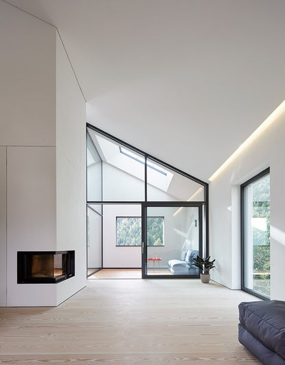 Ēnu profils griestiem Model ILLU-A, melns 2000 x 55 x 42 mm
