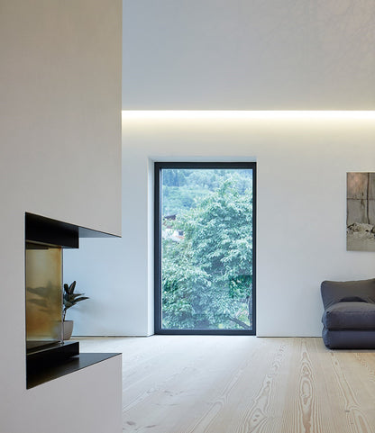 Ēnu profils griestiem Model ILLU-A, melns 2000 x 55 x 42 mm