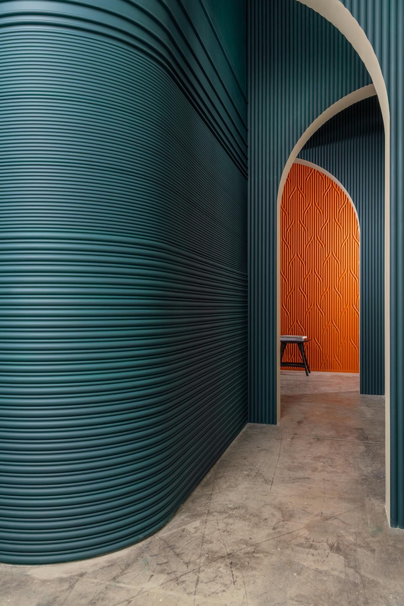 WX211-2600 Sienas panelis FLUTE 260 x 1.7 x 25.5 cm